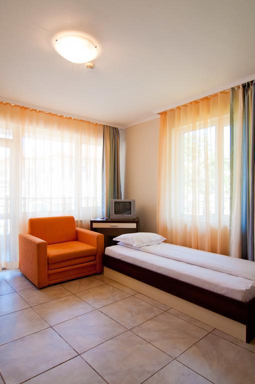 Guest House Hiora Ahtopol Exterior foto