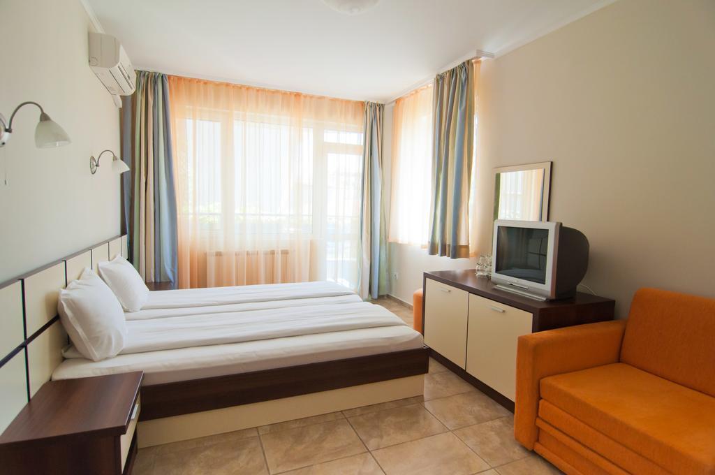 Guest House Hiora Ahtopol Exterior foto