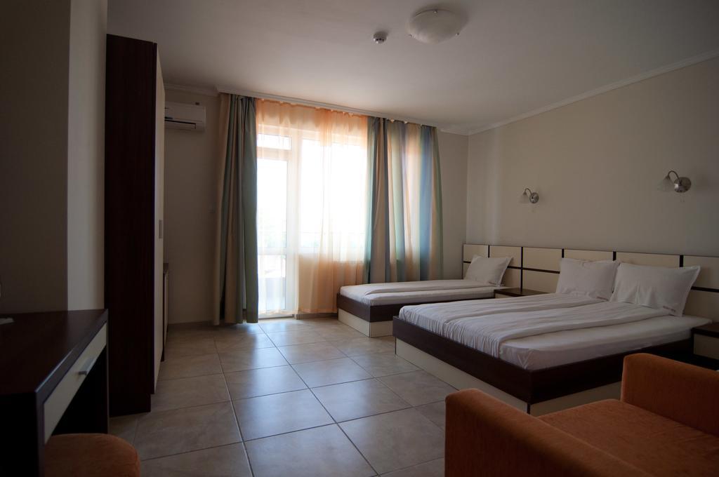Guest House Hiora Ahtopol Exterior foto